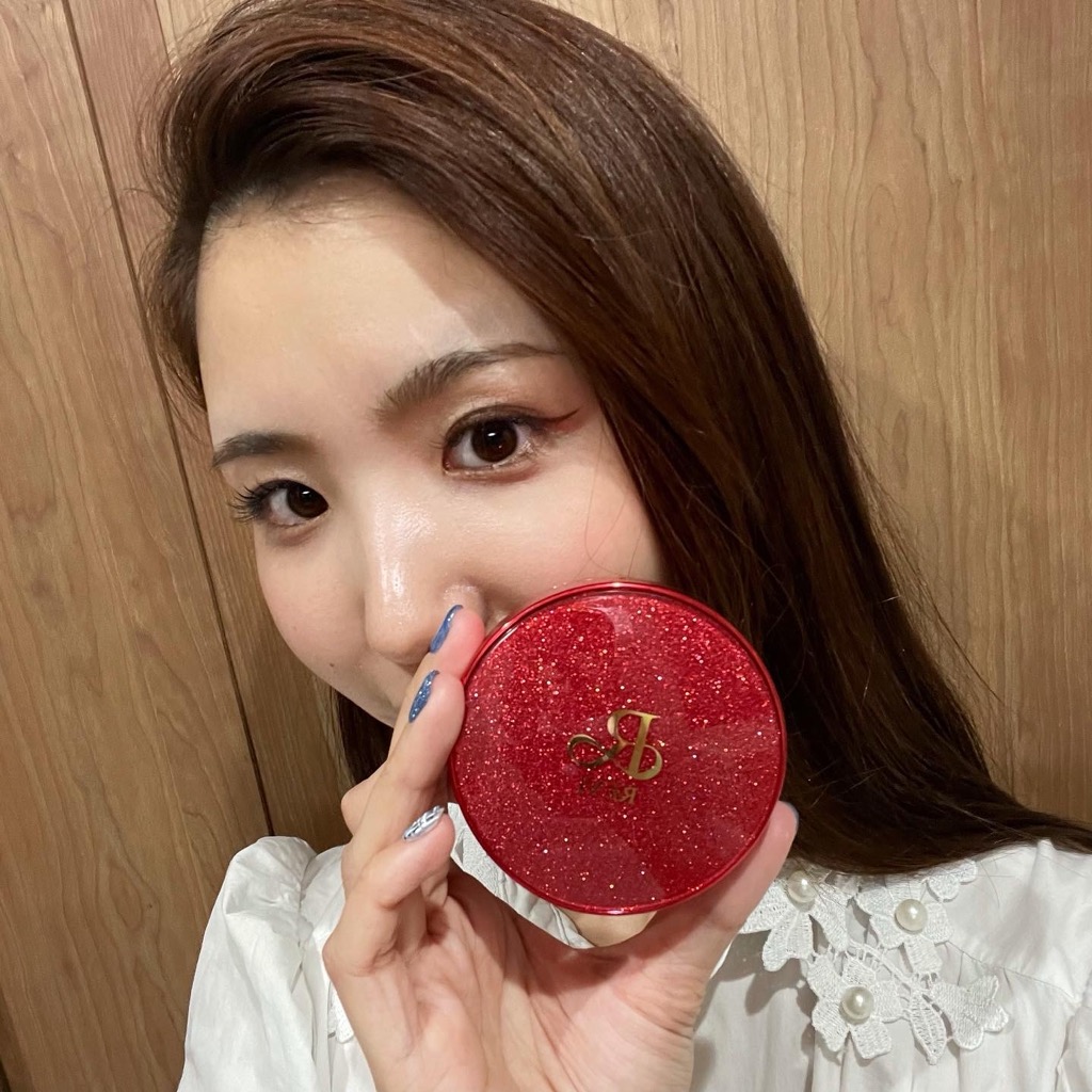 大人気陶肌ファンデーション